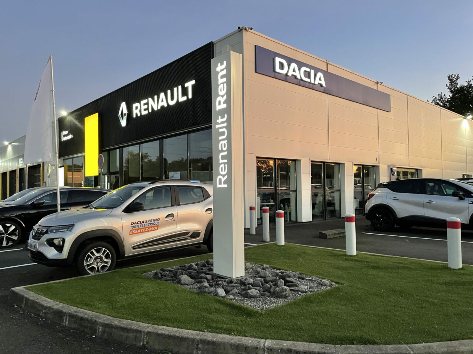 Vente de voitures neuves et d'occasion à Biscarrosse