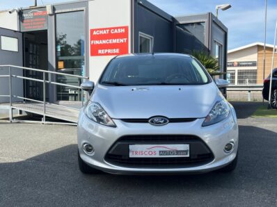 FORD FIESTA 1.4 16V 96CH TREND PACK BVA 5P