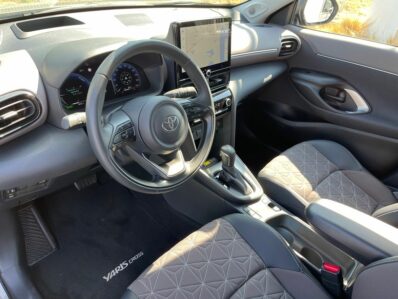 TOYOTA YARIS CROSS 130H COLLECTION MC24