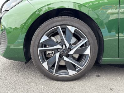 PEUGEOT 308 PLUG-IN HYBRID 180CH ACTIVE PACK E-EAT8