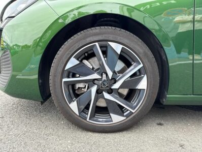 PEUGEOT 308 PLUG-IN HYBRID 180CH ACTIVE PACK E-EAT8