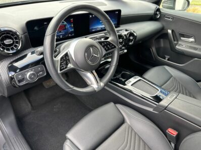 MERCEDES CLASSE A 180 136CH PROGRESSIVE LINE 7G-DCT