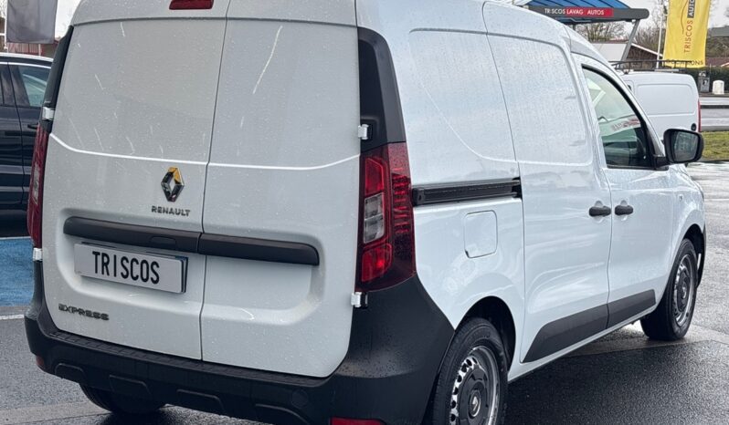 
								RENAULT EXPRESS VAN 1.5 BLUE DCI 95CH CONFORT full									