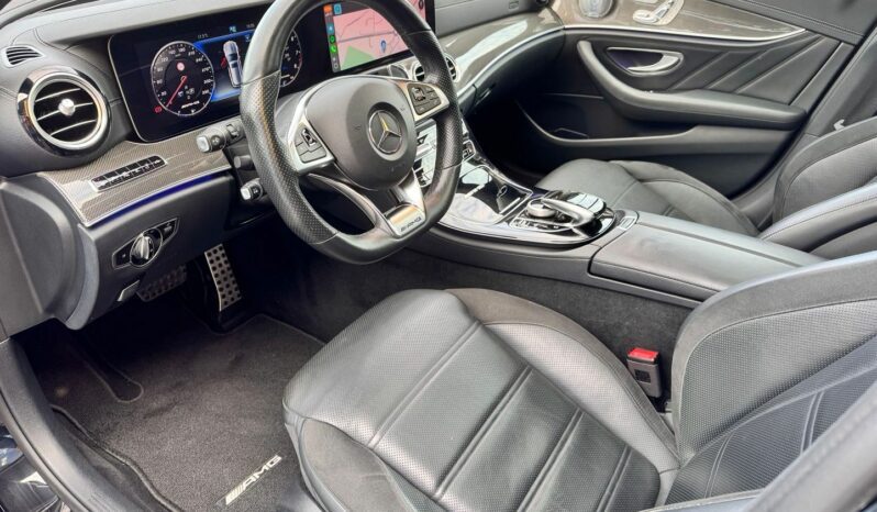 
								MERCEDES CLASSE E BREAK 63 AMG 571CH 4MATIC+ 9G-TRONIC full									