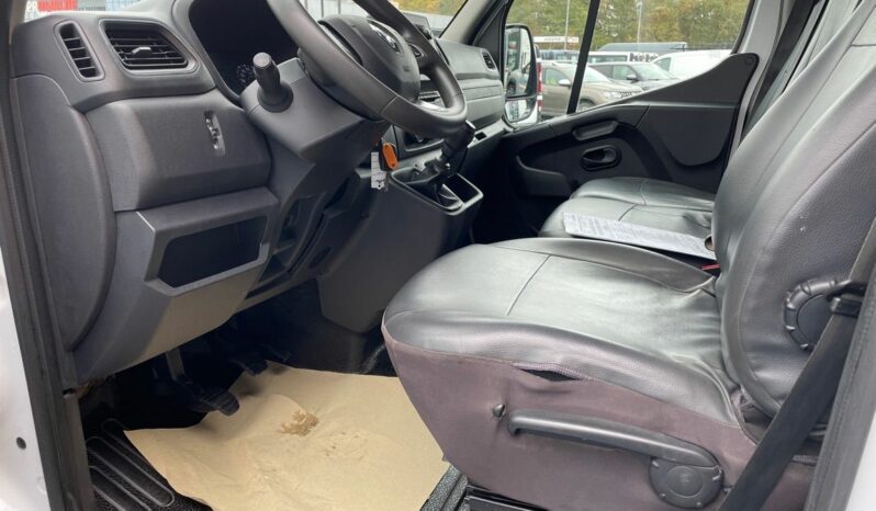 
								RENAULT MASTER III FG F3500 L1H1 2.3 BLUE DCI 135CH GRAND CONFORT EURO6 full									