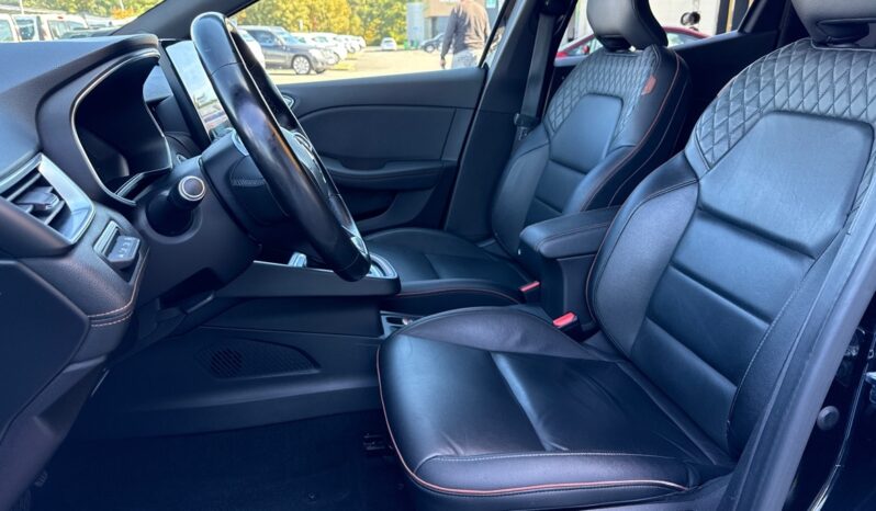 
								RENAULT CLIO V 1.6 E-TECH HYBRIDE 140CH INITIALE PARIS -21N full									