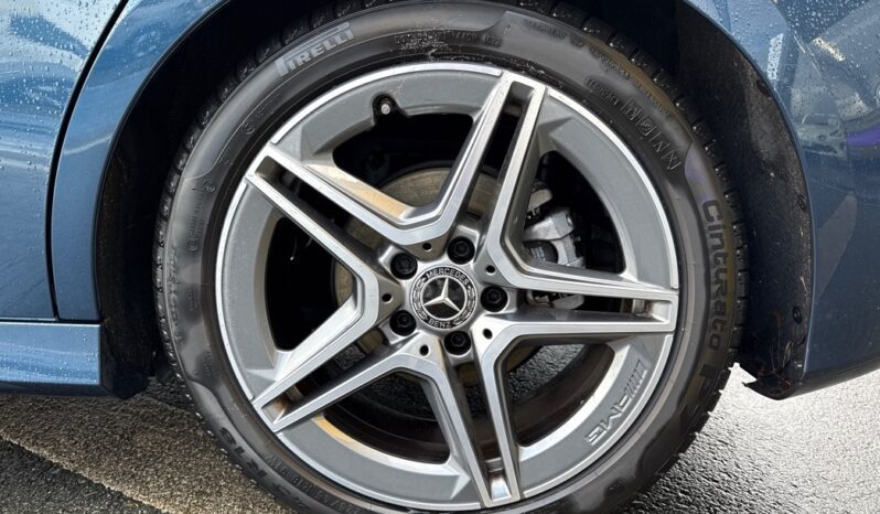 
								MERCEDES CLASSE B 180 136CH AMG LINE EDITION 7G-DCT 7CV full									