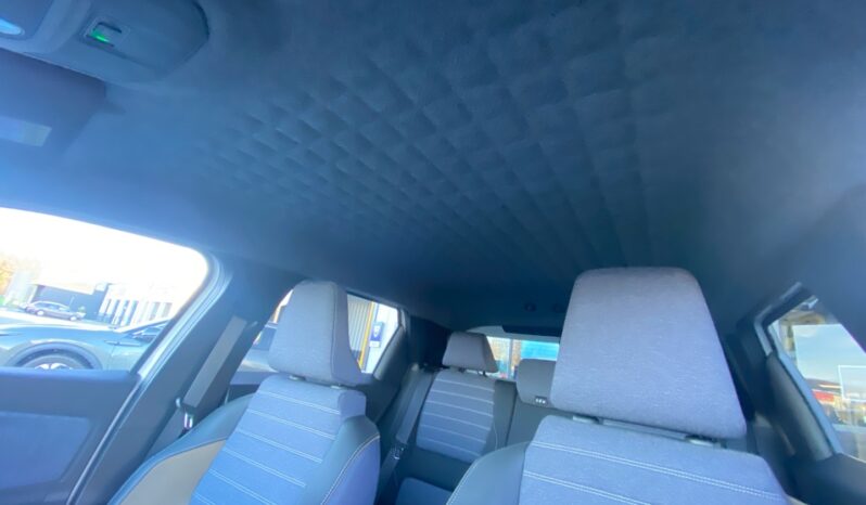 
								RENAULT 5 III E-TECH ELECTRIQUE 120CH TECHNO AUTONOMIE URBAINE full									