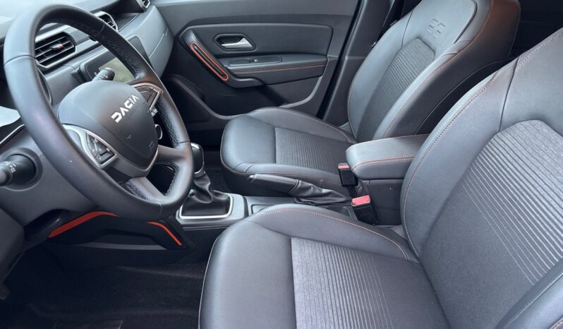 
								DACIA DUSTER 1.3 TCE 150CH FAP SL EXTREME 4X2 EDC full									