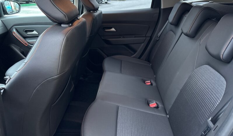 
								DACIA DUSTER 1.3 TCE 150CH FAP SL EXTREME 4X2 EDC full									