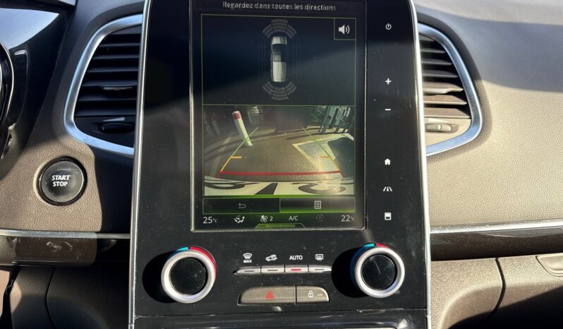 
								RENAULT ESPACE V 1.6 TCE 200CH ENERGY INTENS EDC full									