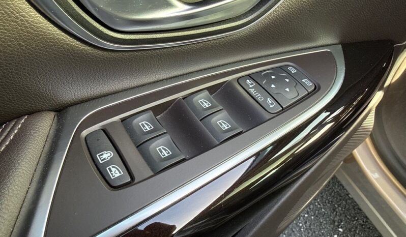 
								RENAULT ESPACE V 1.6 TCE 200CH ENERGY INTENS EDC full									