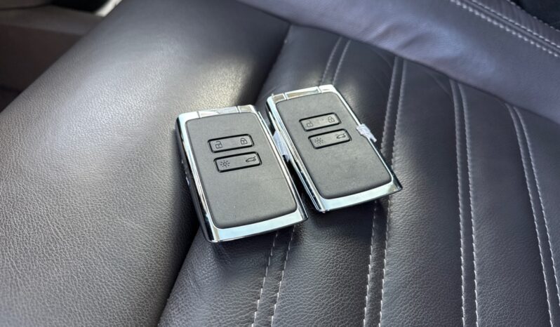 
								RENAULT ESPACE V 1.6 TCE 200CH ENERGY INTENS EDC full									