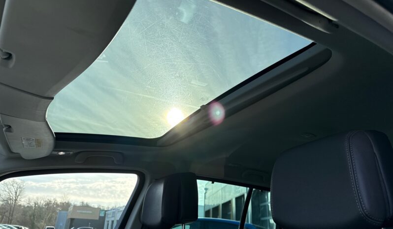 
								RENAULT ESPACE V 1.6 TCE 200CH ENERGY INTENS EDC full									