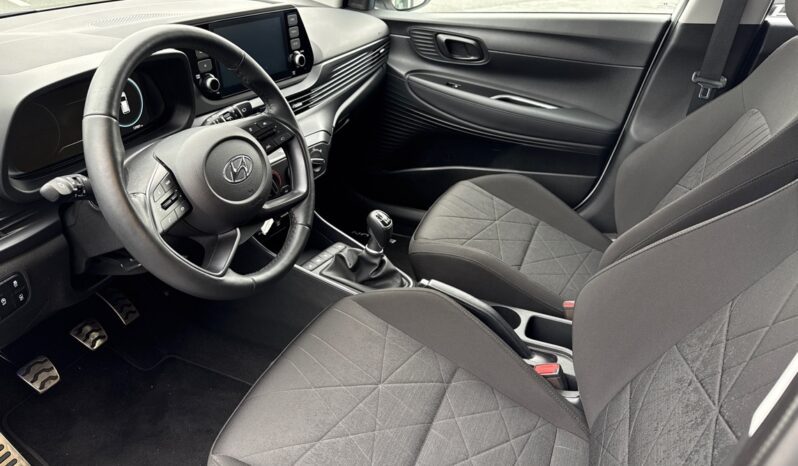 
								HYUNDAI BAYON 1.0 T-GDI 100CH HYBRID 48V INITIA full									