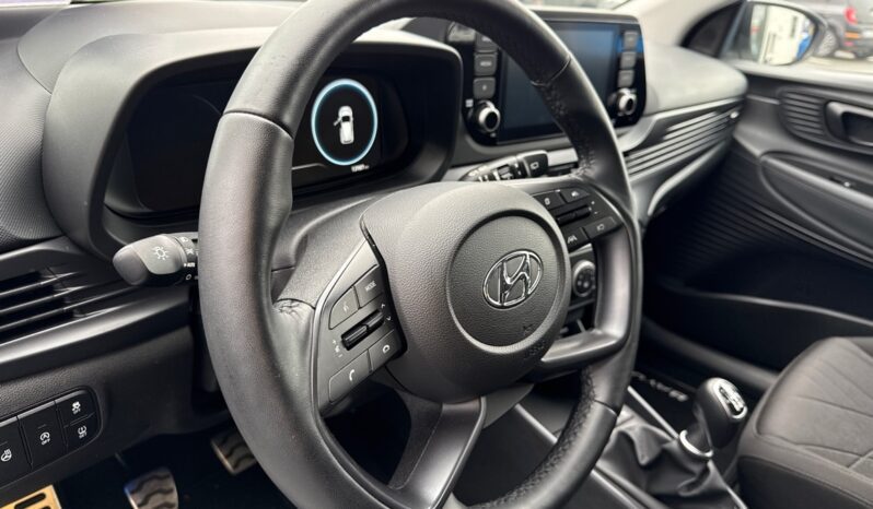 
								HYUNDAI BAYON 1.0 T-GDI 100CH HYBRID 48V INITIA full									