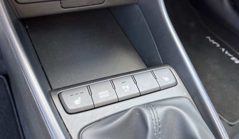 
								HYUNDAI BAYON 1.0 T-GDI 100CH HYBRID 48V INITIA full									