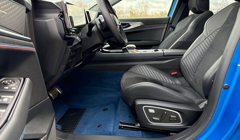 
								RENAULT RAFALE 1.2 E-TECH 300CH ATELIER ALPINE 4X4 full									