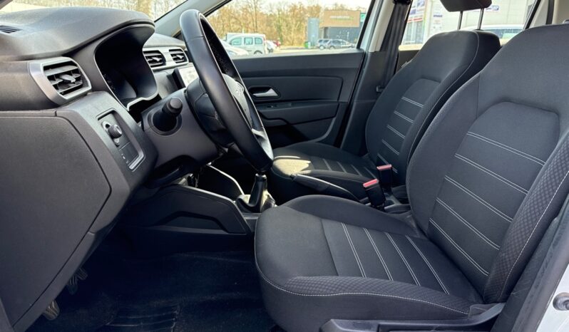 
								DACIA DUSTER 1.0 ECO-G 100CH EXPRESSION 4X2 full									