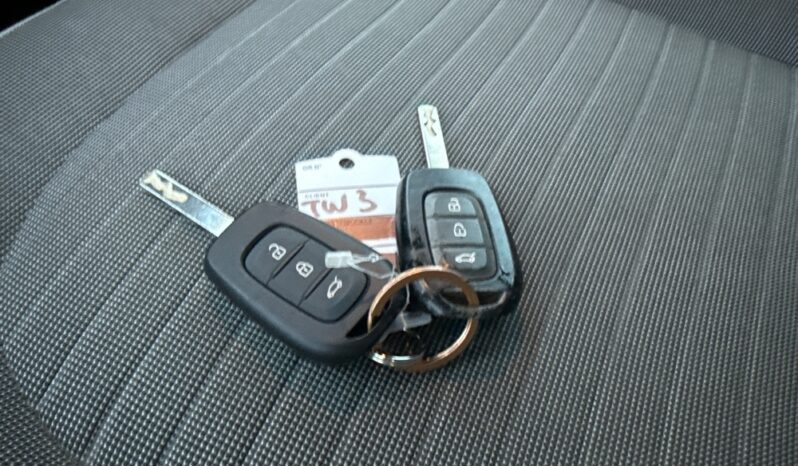 
								RENAULT TWINGO III 1.0 SCE 70CH ZEN EURO6 full									