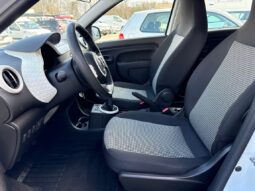 
										RENAULT TWINGO III 1.0 SCE 65CH LIFE full									