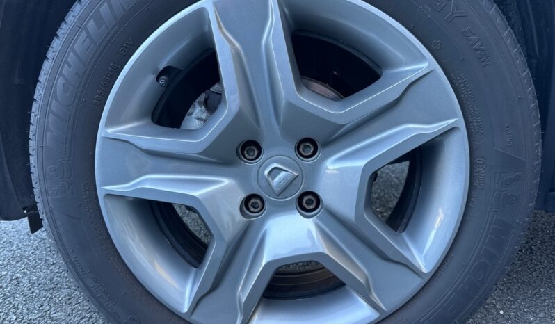 
								DACIA LOGAN MCV 0.9 TCE 90CH STEPWAY – 20 full									