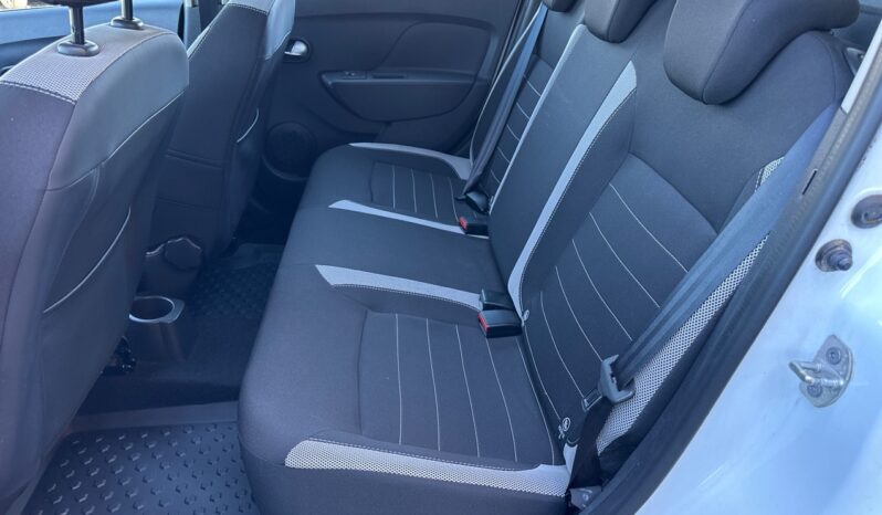 
								DACIA LOGAN MCV 0.9 TCE 90CH STEPWAY – 20 full									