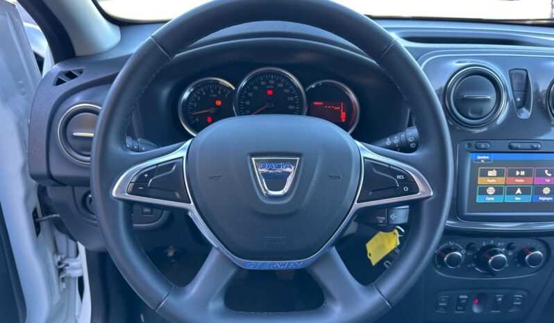 
								DACIA LOGAN MCV 0.9 TCE 90CH STEPWAY – 20 full									