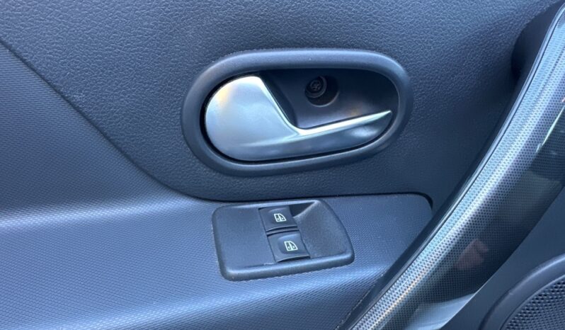 
								DACIA LOGAN MCV 0.9 TCE 90CH STEPWAY – 20 full									