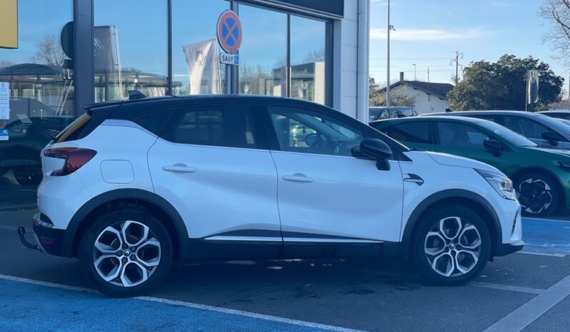 
								RENAULT CAPTUR II 1.3 TCE 130CH FAP INTENS EDC full									