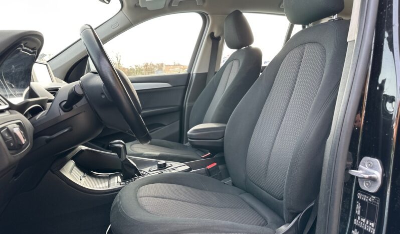 
								BMW X1 (F48) SDRIVE18DA 150CH LOUNGE full									