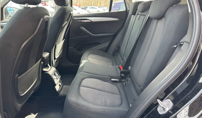
								BMW X1 (F48) SDRIVE18DA 150CH LOUNGE full									