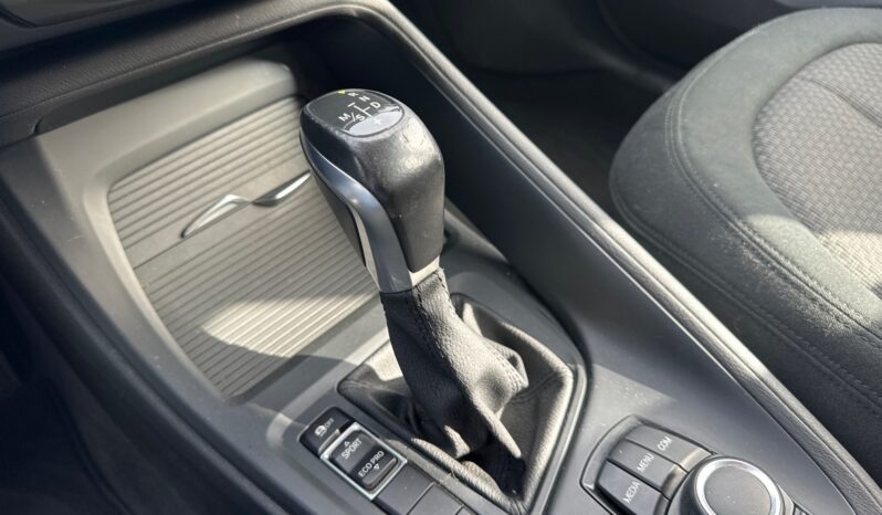 
								BMW X1 (F48) SDRIVE18DA 150CH LOUNGE full									