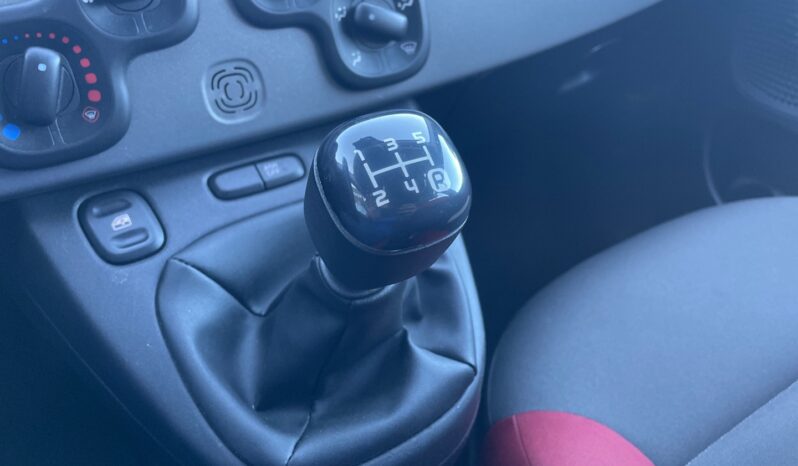 
								FIAT PANDA 1.3 MULTIJET 16V 75CH S&S EASY full									