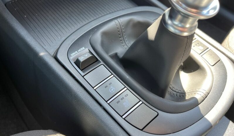 
								HYUNDAI KONA 1.0 T-GDI 120CH HYBRID 48V INTUITIVE full									