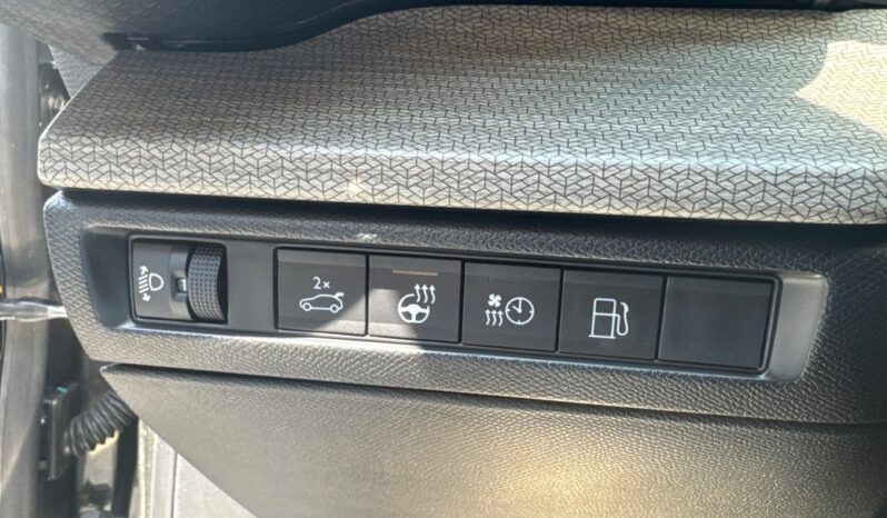 
								CITROEN C5 X 1.6 HYBRIDE RECHARGEABLE 225CH MAX BOITE AUTOMATIQUE full									