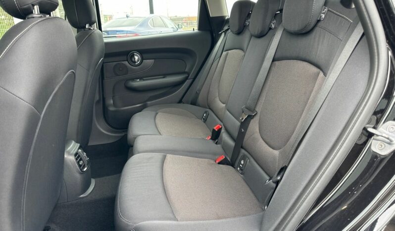 
								MINI CLUBMAN ONE 102CH EURO6D-T full									