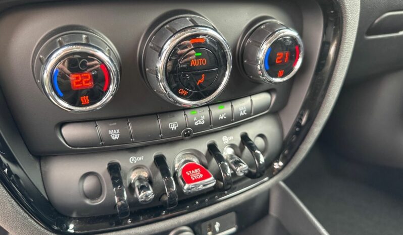 
								MINI CLUBMAN ONE 102CH EURO6D-T full									