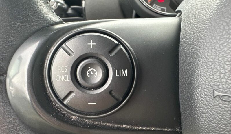 
								MINI CLUBMAN ONE 102CH EURO6D-T full									