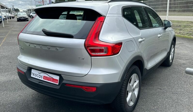 
								VOLVO XC40 T3 156CH full									