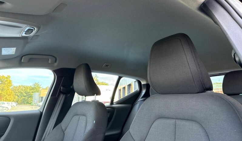 
								VOLVO XC40 T3 156CH full									