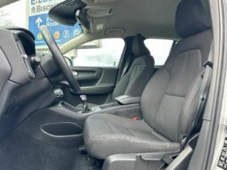 
										VOLVO XC40 T3 156CH full									