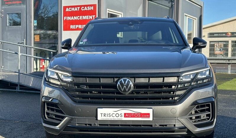 
								VOLKSWAGEN TOUAREG 3.0 TSI EHYBRID 462CH R 4MOTION BVA8 full									