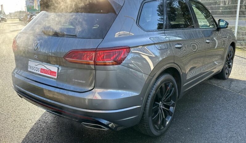 
								VOLKSWAGEN TOUAREG 3.0 TSI EHYBRID 462CH R 4MOTION BVA8 full									