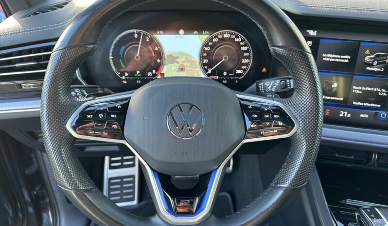 
								VOLKSWAGEN TOUAREG 3.0 TSI EHYBRID 462CH R 4MOTION BVA8 full									