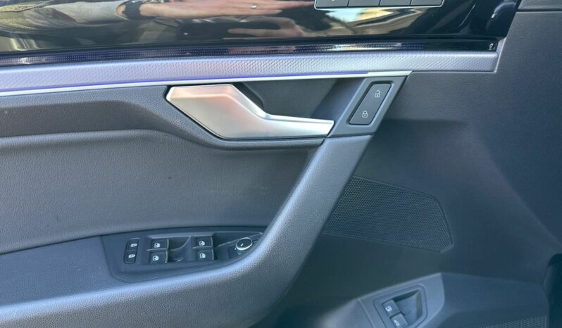 
								VOLKSWAGEN TOUAREG 3.0 TSI EHYBRID 462CH R 4MOTION BVA8 full									