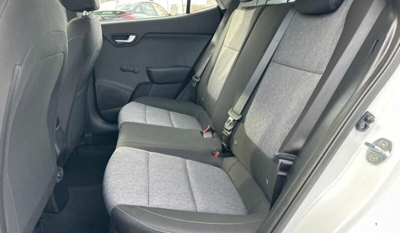 
								KIA STONIC 1.2 GDI 84CH MOTION full									