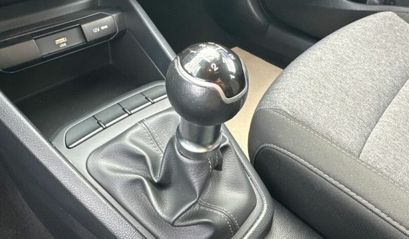 
								KIA STONIC 1.2 GDI 84CH MOTION full									