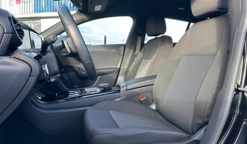 
								MERCEDES CLA SHOOTING BRAKE 180 D 116CH PROGRESSIVE LINE 8G-DCT full									