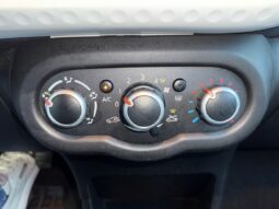 
										RENAULT TWINGO III 1.0 SCE 70CH ZEN EURO6 full									